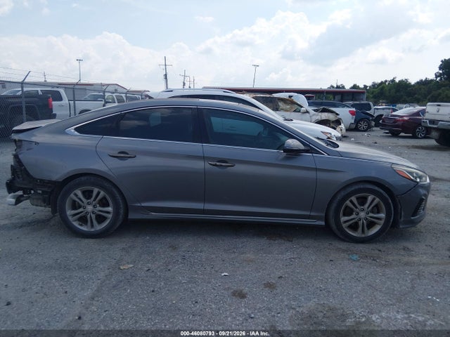 Продажа на аукционе авто 2018 Hyundai Sonata Sport, vin: 5NPE34AF8JH674781, номер лота: 46080793