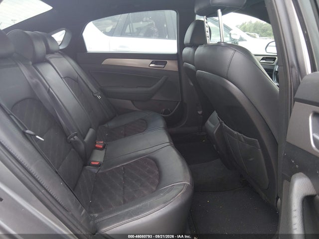 Продажа на аукционе авто 2018 Hyundai Sonata Sport, vin: 5NPE34AF8JH674781, номер лота: 46080793