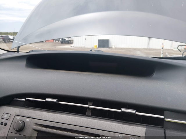 Продажа на аукционе авто 2015 Toyota Prius Two, vin: JTDKN3DU8F1949369, номер лота: 46080808