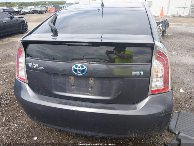 Продажа на аукционе авто 2015 Toyota Prius Two, vin: JTDKN3DU8F1949369, номер лота: 46080808