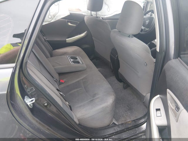 Продажа на аукционе авто 2015 Toyota Prius Two, vin: JTDKN3DU8F1949369, номер лота: 46080808