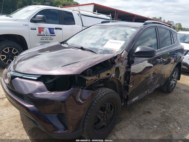 2017 Toyota Rav4 Le მანქანა იყიდება აუქციონზე, vin: 2T3BFREV5HW610399, აუქციონის ნომერი: 46080813