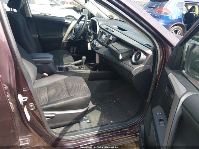 2017 Toyota Rav4 Le მანქანა იყიდება აუქციონზე, vin: 2T3BFREV5HW610399, აუქციონის ნომერი: 46080813