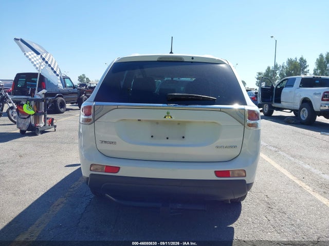 Mitsubishi Outlander Se 2014 JA4AD3A34EZ011583 Image 18
