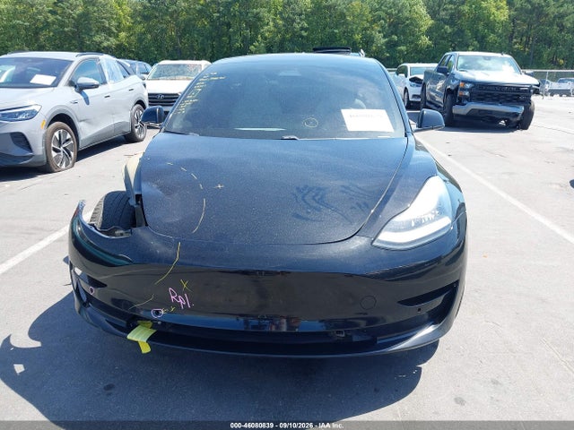 5YJ3E1EB2JF097011 Tesla Model 3 Long Range/performance
