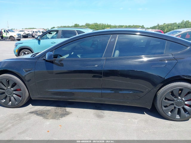 5YJ3E1EB2JF097011 Tesla Model 3 Long Range/performance