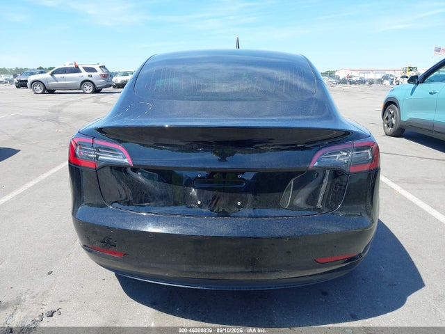 5YJ3E1EB2JF097011 Tesla Model 3 Long Range/performance