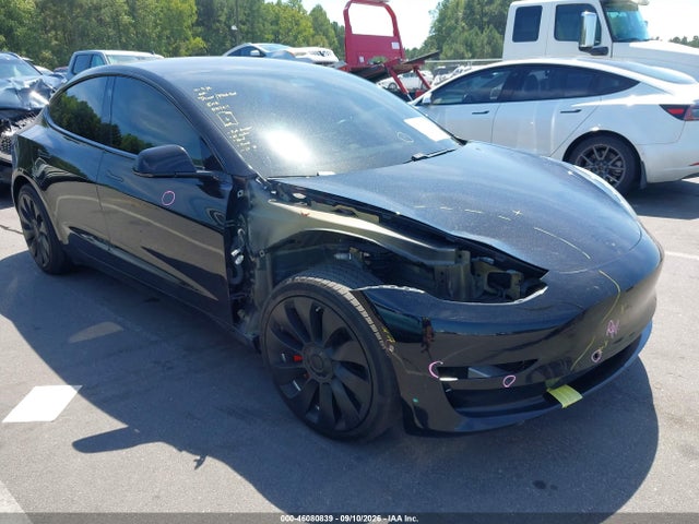 5YJ3E1EB2JF097011 Tesla Model 3 Long Range/performance