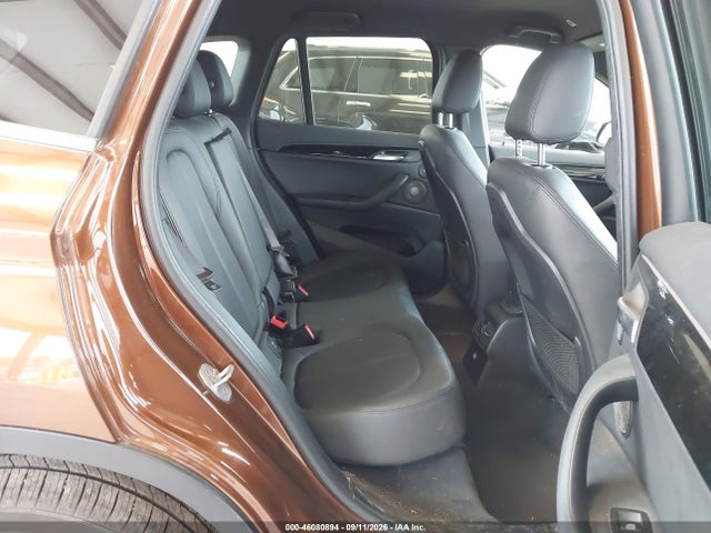 BMW X1 Xdrive28i 2017 WBXHT3C37H5F72804 Image 8