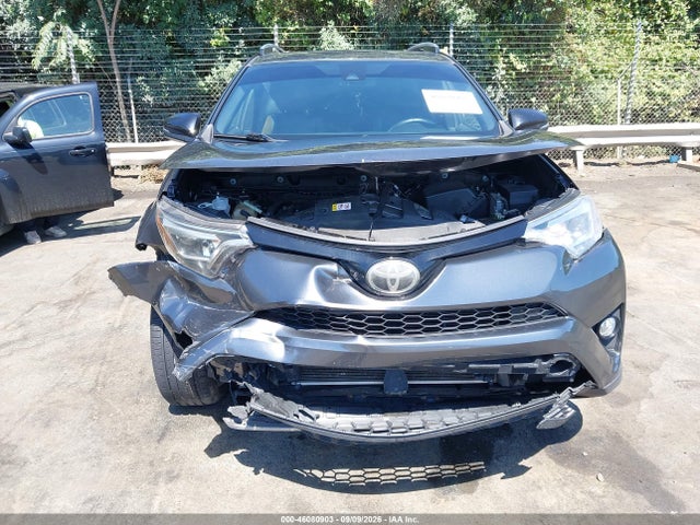 2018 Toyota Rav4 Se მანქანა იყიდება აუქციონზე, vin: JTMNFREV3JD126585, აუქციონის ნომერი: 46080903