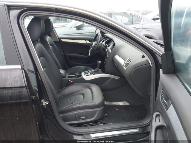 2011 Audi A4 2.0t Premium მანქანა იყიდება აუქციონზე, vin: WAUFFAFL9BN008603, აუქციონის ნომერი: 46080925