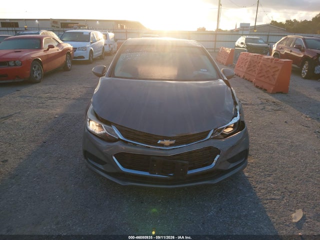 Продажа на аукционе авто 2018 Chevrolet Cruze Lt Auto, vin: 1G1BE5SM8J7240020, номер лота: 46080935