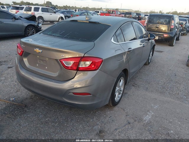Продажа на аукционе авто 2018 Chevrolet Cruze Lt Auto, vin: 1G1BE5SM8J7240020, номер лота: 46080935