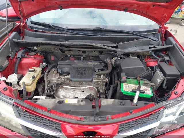 46080958 :رقم المزاد ، JTMRFREV6FJ050614 vin ، 2015 Toyota Rav4 Xle مزاد بيع