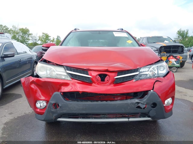 46080958 :رقم المزاد ، JTMRFREV6FJ050614 vin ، 2015 Toyota Rav4 Xle مزاد بيع