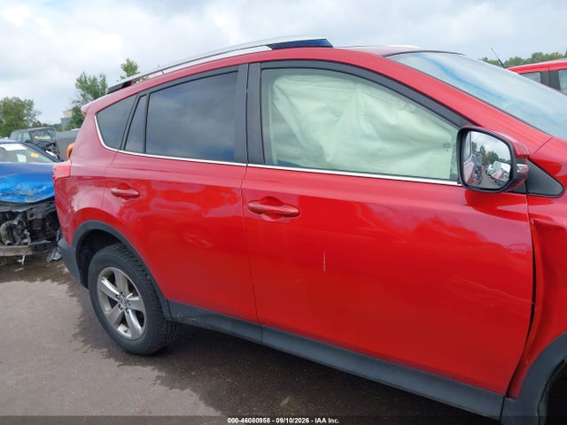 46080958 :رقم المزاد ، JTMRFREV6FJ050614 vin ، 2015 Toyota Rav4 Xle مزاد بيع