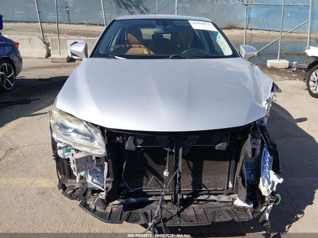 JTHKD5BH6E2183850 Lexus CT 200H