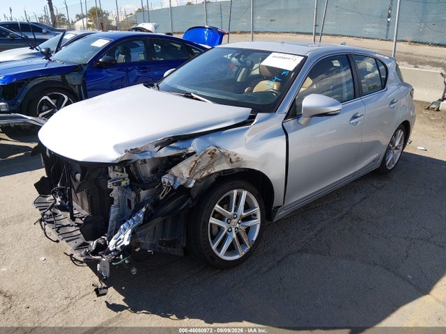 JTHKD5BH6E2183850 Lexus CT 200H