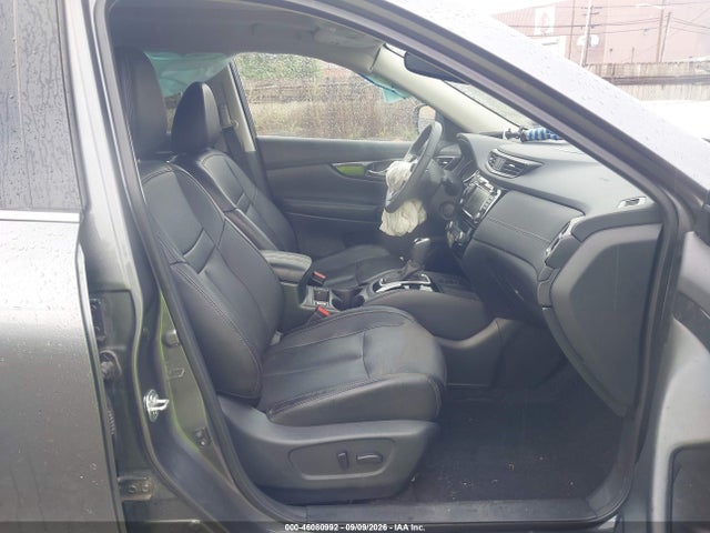 46080992 :رقم المزاد ، 5N1AT2MV4KC709752 vin ، 2019 Nissan Rogue S/sl/sv مزاد بيع
