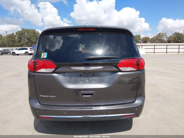 Продаж на аукціоні авто 2018 Chrysler Pacifica Touring L, vin: 2C4RC1BG2JR246151, номер лоту: 46081002