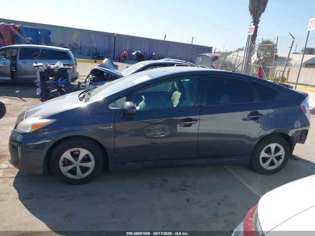 Продаж на аукціоні авто 2014 Toyota Prius Two, vin: JTDKN3DU4E0391203, номер лоту: 46081006