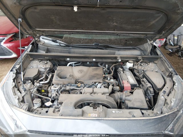 2021 Toyota Rav4 Xle მანქანა იყიდება აუქციონზე, vin: 2T3W1RFV8MC147202, აუქციონის ნომერი: 46081025