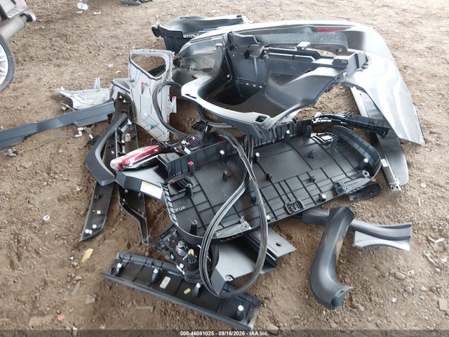 2021 Toyota Rav4 Xle მანქანა იყიდება აუქციონზე, vin: 2T3W1RFV8MC147202, აუქციონის ნომერი: 46081025