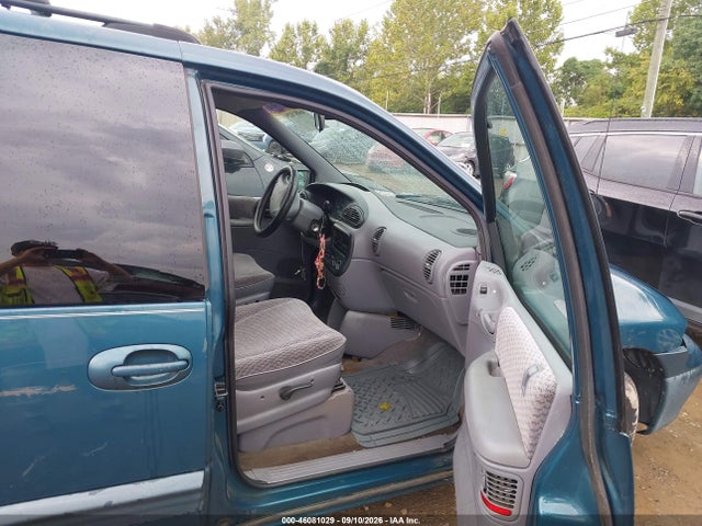 Продажа на аукционе авто 2000 Chrysler Grand Voyager Se, vin: 1C4GJ44G2YB722757, номер лота: 46081029