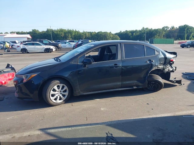 46081059 :رقم المزاد ، 5YFEPMAE8MP234420 vin ، 2021 Toyota Corolla Le مزاد بيع