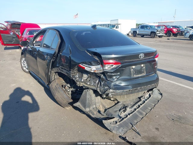 46081059 :رقم المزاد ، 5YFEPMAE8MP234420 vin ، 2021 Toyota Corolla Le مزاد بيع