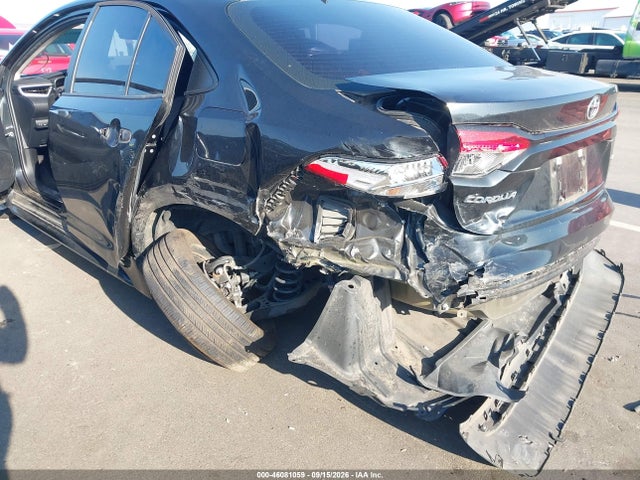 46081059 :رقم المزاد ، 5YFEPMAE8MP234420 vin ، 2021 Toyota Corolla Le مزاد بيع