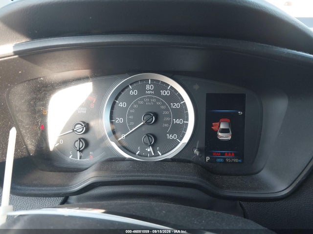 46081059 :رقم المزاد ، 5YFEPMAE8MP234420 vin ، 2021 Toyota Corolla Le مزاد بيع
