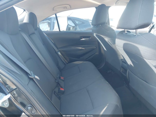 46081059 :رقم المزاد ، 5YFEPMAE8MP234420 vin ، 2021 Toyota Corolla Le مزاد بيع