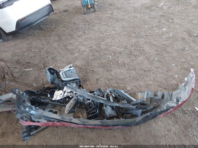 46081060 :رقم المزاد ، 1GNSKPKD5NR335745 vin ، 2022 Chevrolet Tahoe 4wd Z71 مزاد بيع