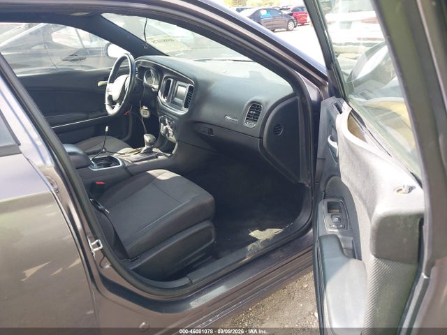 2015 Dodge Charger Se მანქანა იყიდება აუქციონზე, vin: 2C3CDXBG7FH726516, აუქციონის ნომერი: 46081078