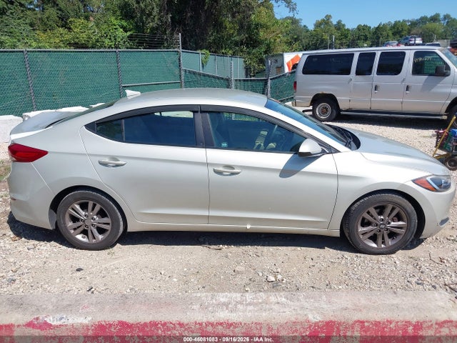 2017 Hyundai Elantra Se მანქანა იყიდება აუქციონზე, vin: KMHD84LF2HU245352, აუქციონის ნომერი: 46081083