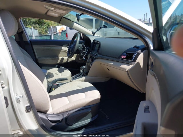 2017 Hyundai Elantra Se მანქანა იყიდება აუქციონზე, vin: KMHD84LF2HU245352, აუქციონის ნომერი: 46081083