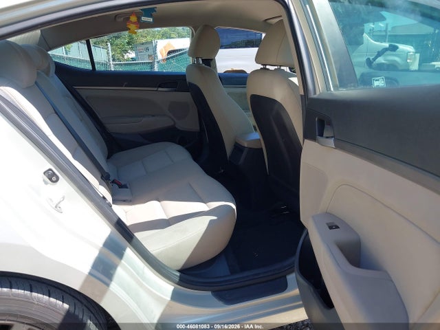 2017 Hyundai Elantra Se მანქანა იყიდება აუქციონზე, vin: KMHD84LF2HU245352, აუქციონის ნომერი: 46081083