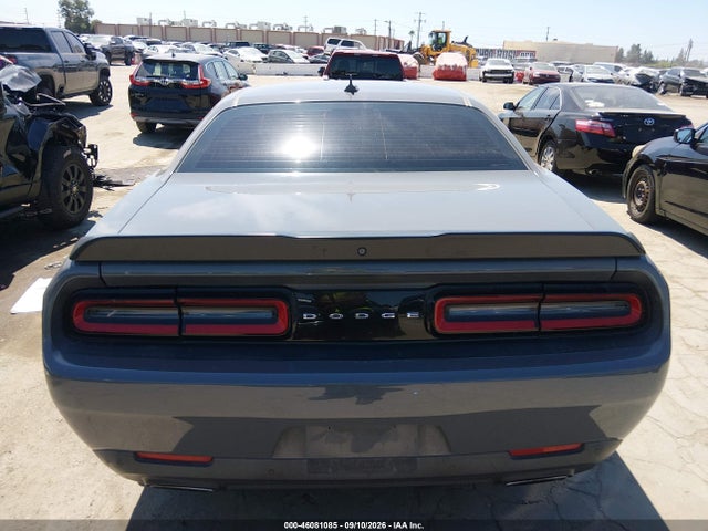 Продажа на аукционе авто 2018 Dodge Challenger Sxt Plus, vin: 2C3CDZAG8JH215046, номер лота: 46081085