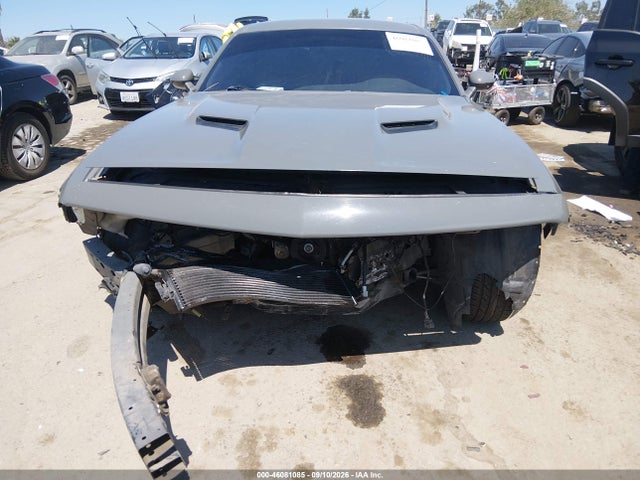 Продажа на аукционе авто 2018 Dodge Challenger Sxt Plus, vin: 2C3CDZAG8JH215046, номер лота: 46081085