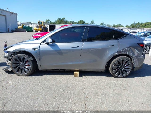 Aukcja sprzedaży 2025 Tesla Model Y Performance Dual Motor All-wheel Drive, vin: 7SAYGDEFXSF309436, numer aukcji: 46081096