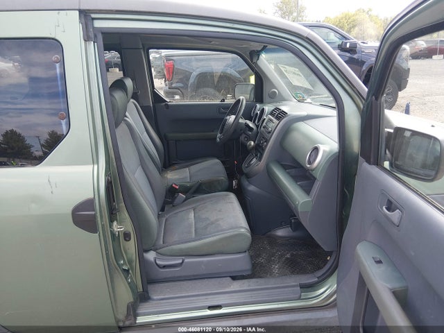 46081120 :رقم المزاد ، 5J6YH28534L001486 vin ، 2004 Honda Element Ex مزاد بيع