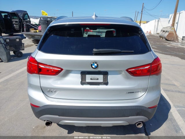 BMW X1 Xdrive28i 2018 WBXHT3C37J3H32889 Image 17