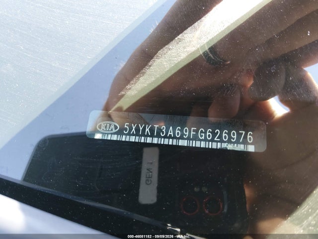KIA SORENTO LX 2015 5XYKT3A69FG626976 Image 9