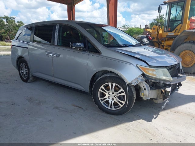 46081193 :رقم المزاد ، 5FNRL5H47CB038821 vin ، 2012 Honda Odyssey Ex مزاد بيع