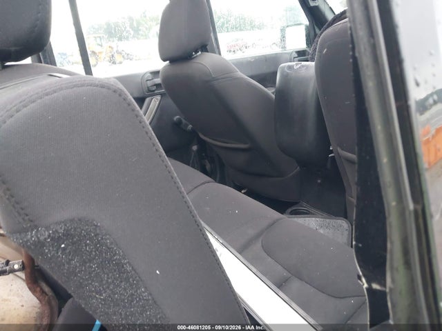Продажа на аукционе авто 2015 Jeep Wrangler Unlimited Sport, vin: 1C4BJWDG2FL696626, номер лота: 46081205