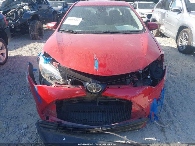 46081207 :رقم المزاد ، 5YFBURHE0JP825836 vin ، 2018 Toyota Corolla Le مزاد بيع