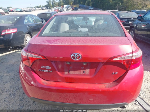 46081207 :رقم المزاد ، 5YFBURHE0JP825836 vin ، 2018 Toyota Corolla Le مزاد بيع