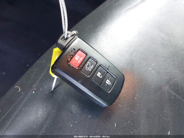 Продажа на аукционе авто 2018 Toyota Highlander Xle, vin: 5TDKZRFH8JS549511, номер лота: 46081210
