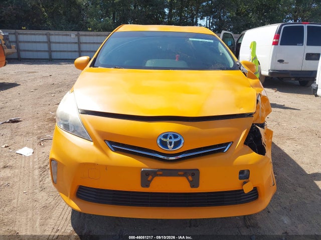 Продажа на аукционе авто 2014 Toyota Prius V Three, vin: JTDZN3EU7EJ012279, номер лота: 46081217